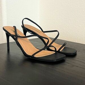 Princess Polly midi heel